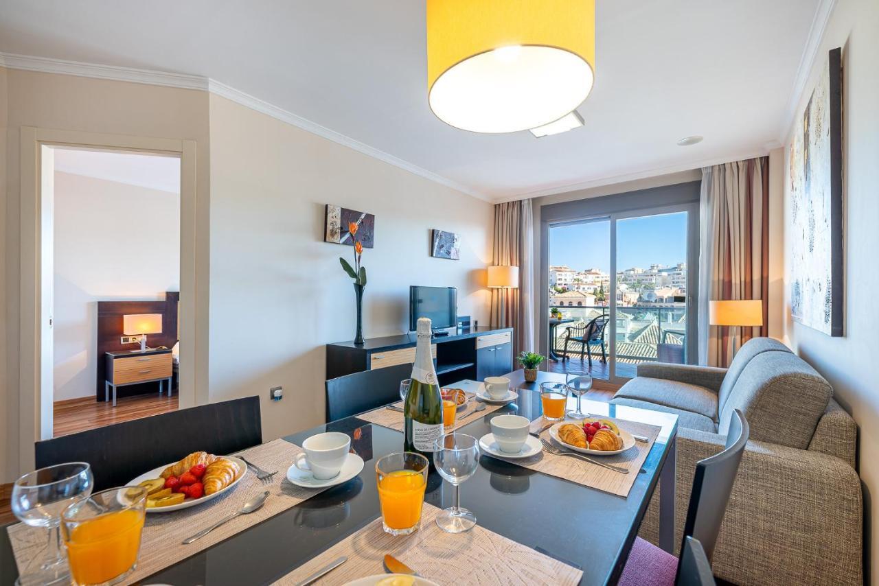 797 Holiday Rentals - Arcosur1- Moderno Apartamento Con Terraza Y Vistas Benalmádena Esterno foto